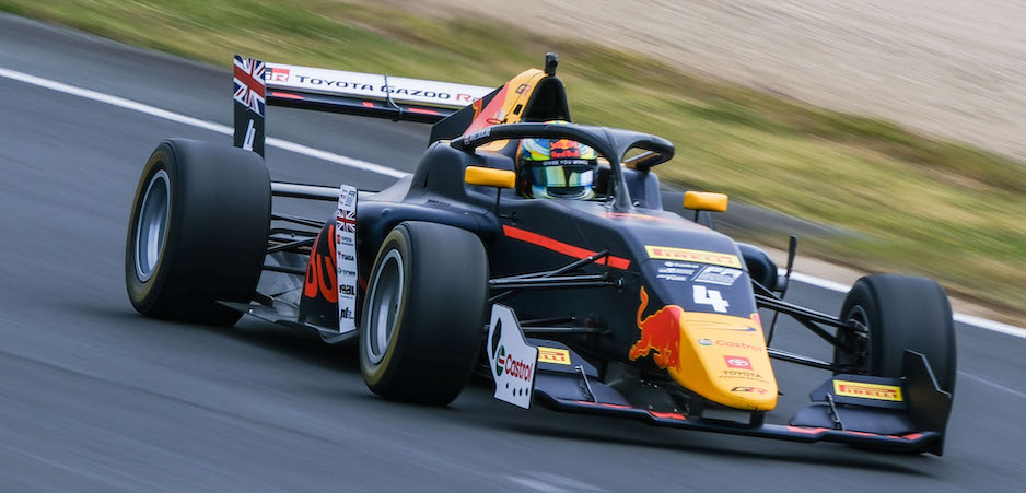 Arvid HD pole (940 x 450)