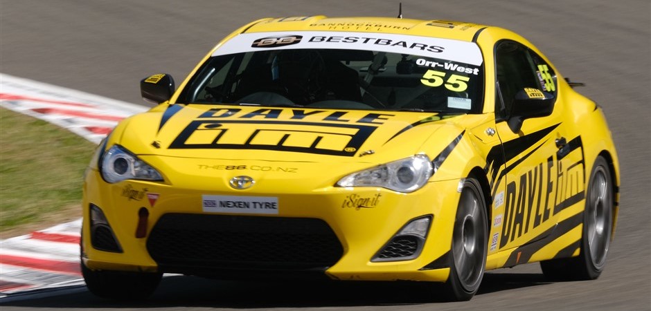 Christina (940 x 450)