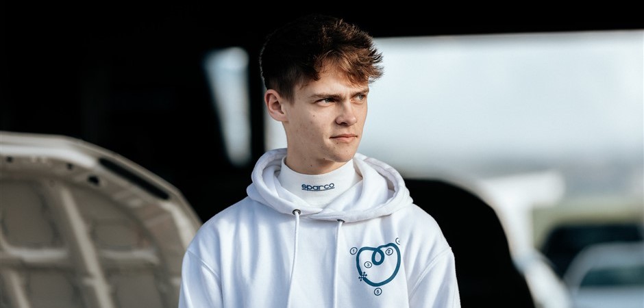 Hugothor (940 x 450)