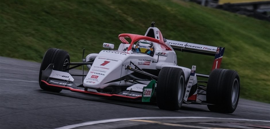 AA Crosbiue (940 x 450)