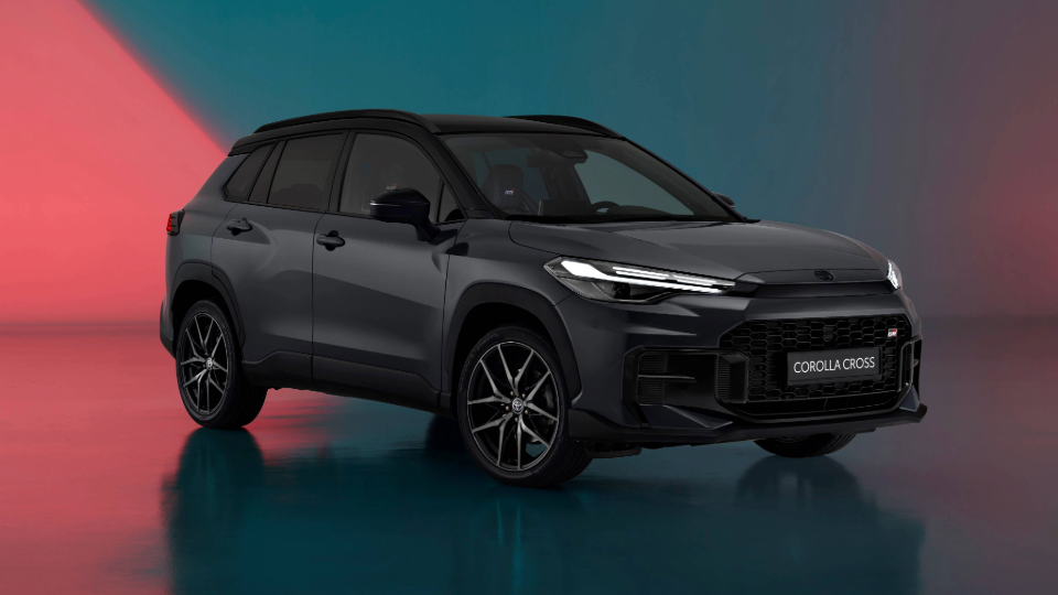 Corolla-Cross-gets-new-face-and-GR-Sport-variant-960x540_1