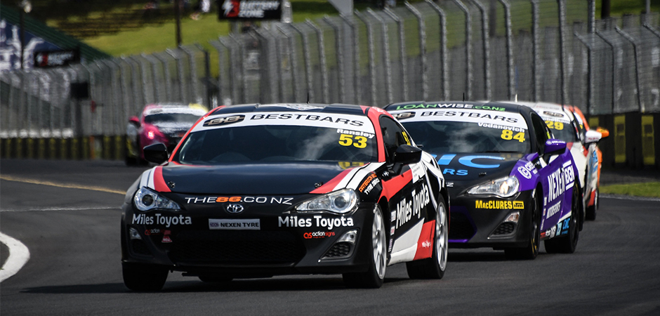Kiwi Ransley Strikes First in Best Bars Toyota 86 Opener