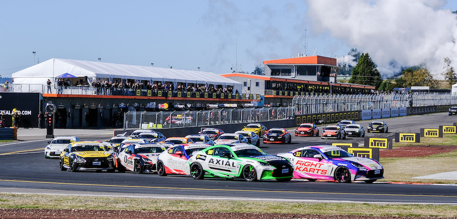 Taupo Supercars (940 x 450)
