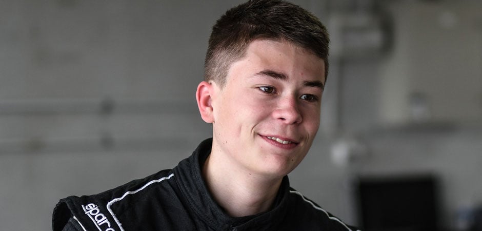 GILCHRIST-LEAVING-NO-STONE-UNTURNED-IN-FIRST-FULL-SEASON-OF-TOYOTA-86_HERO_940x450