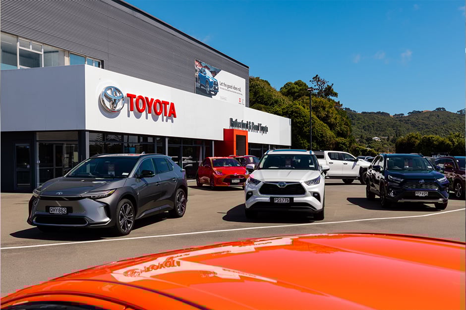 5.-Porirua-Toyota-Exterior-960x540