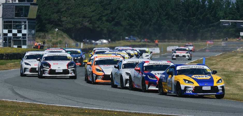 Justin Highlands preview (940 x 450)