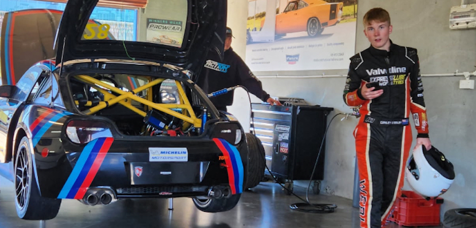 Conley Webley (940 x 450)