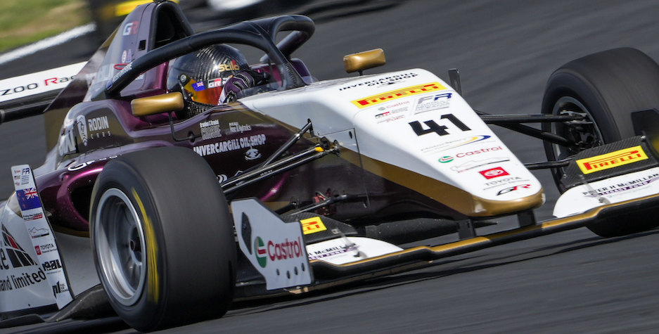 Alex Crosbie 2025 (940 x 450)